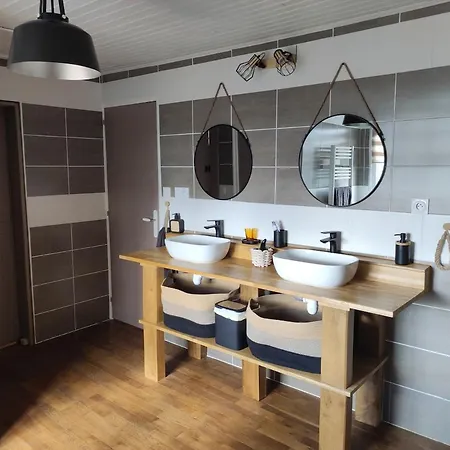 Holiday home Le De Louisantin *