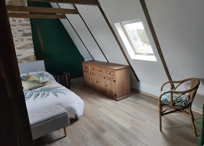 Le De Louisantin Lacapelle-del-Fraisse